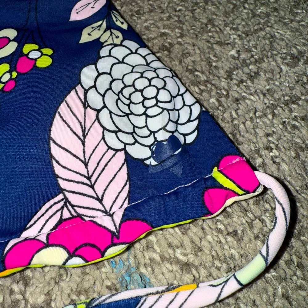 Lost reversible multicolored bikini halter triangle & tie bottoms - Picture 4 of 11